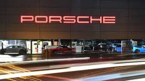 Looking For porsche accessories? Here’s How to Get The Right Car Items post thumbnail image