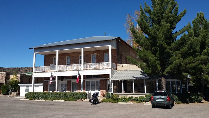 Fort Davis Is the Ideal Place for a Rejuvenating Hotel Stay post thumbnail image
